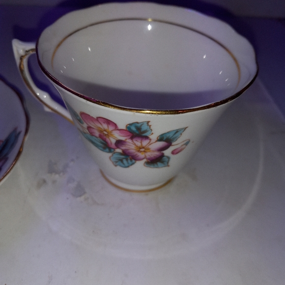 Colclough China Pattern #6630 Teacup w/ Saucer - Picture 5 of 8